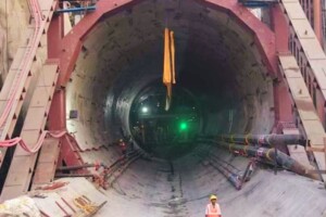 Ce pays vient titiller la Chine sur son domaine de prédilection : les chantiers de construction pharaoniques avec ce tunnel aux dimensions hors-normes
