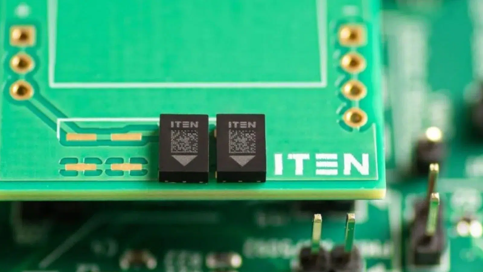 Près de Lyon, une petite entreprise « résiste encore et toujours » aux géants asiatiques des batteries avec une solution unique en céramique