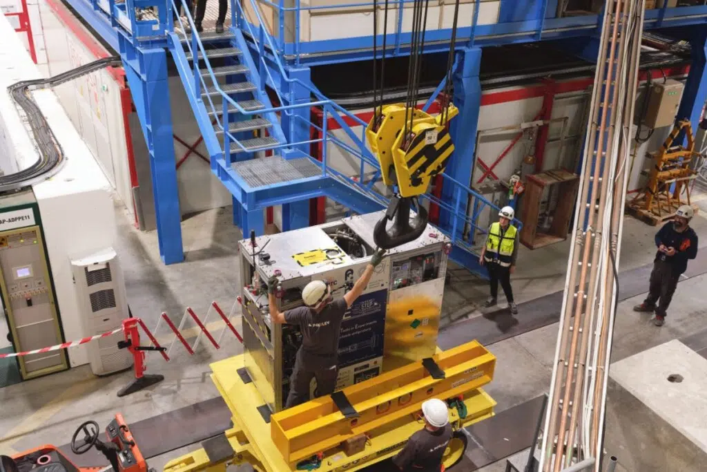 Le CERN a transporté pour la première de l'Histoire de l'antimatière par camion, ce qui ouvre la voie à de nouveaux partenariats entre laboratoires.