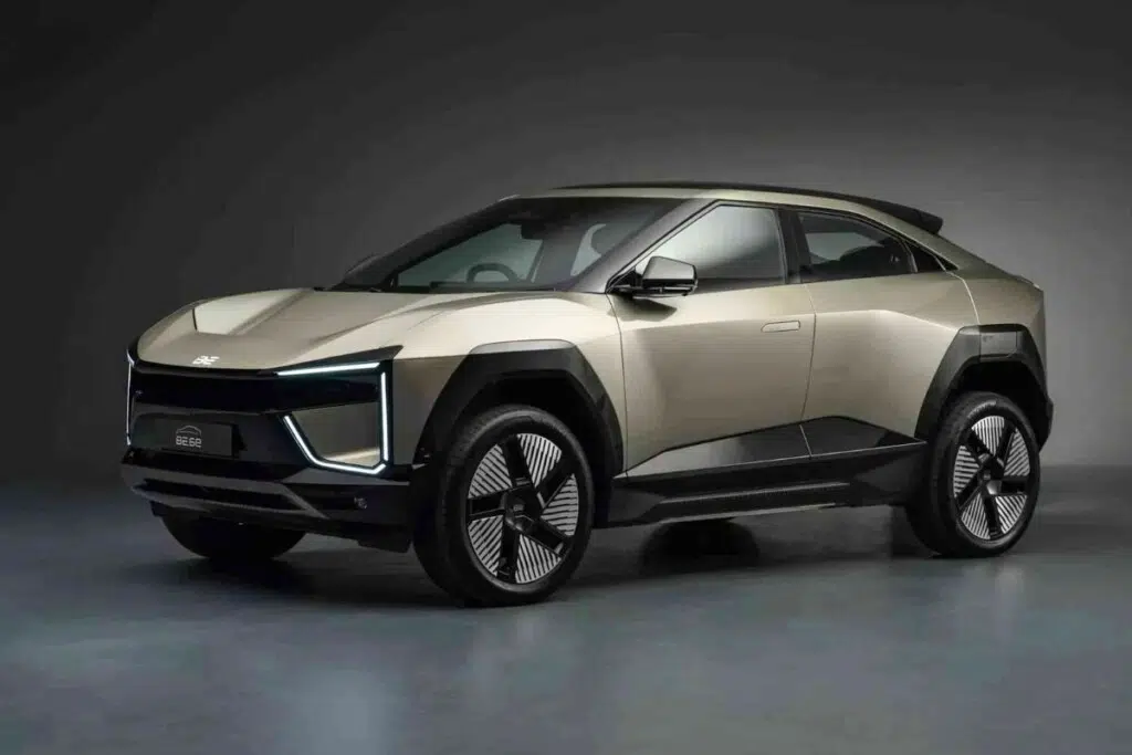 Le Mahindra BE 6 est un SUV coupé 100 % électrique développé par Mahindra & Mahindra, lancé en 2024 comme l’un des modèles phares de sa nouvelle gamme « Born Electric ».Reposant sur la plateforme INGLO, il se décline en deux batteries (59 kWh et 79 kWh) offrant jusqu’à 683 km d’autonomie (cycle ARAI) et une puissance maximale de 282 chevaux, avec une architecture propulsion.