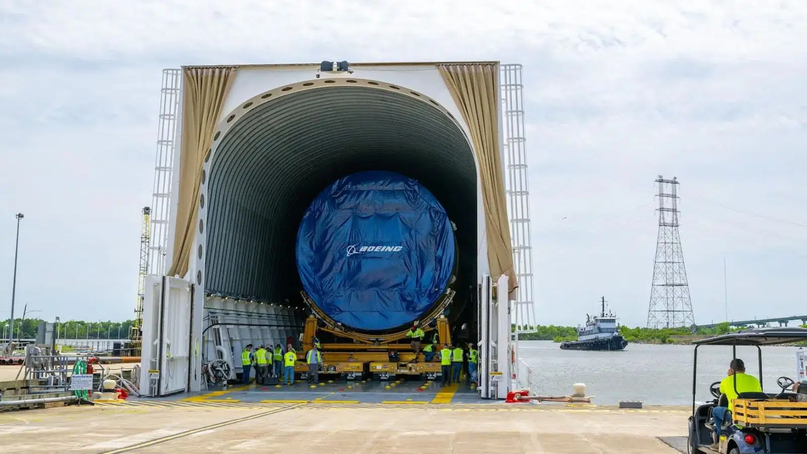 Grande première pour Boeing sur la fusée Artemis III qui vient de livrer les quatre cinquièmes supérieurs de l'étage principal sans moteur
