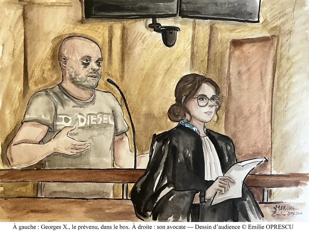 Légende image : Georges X., le prévenu à gauche , dans le box des prévenus . À droite , son avocate / dessin d’audience @emilieoprescu Légende image : Georges X., le prévenu à gauche , dans le box des prévenus . À droite , son avocate / dessin d’audience @emilieoprescu