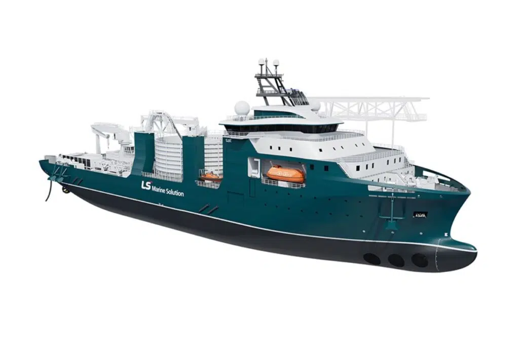 L'InterOcean mesure 148,4 mètres de long pour 31 de large, avec une capacité de chargement de câble de 13 000 tonnes et un déplacement de 18 800 tonnes.