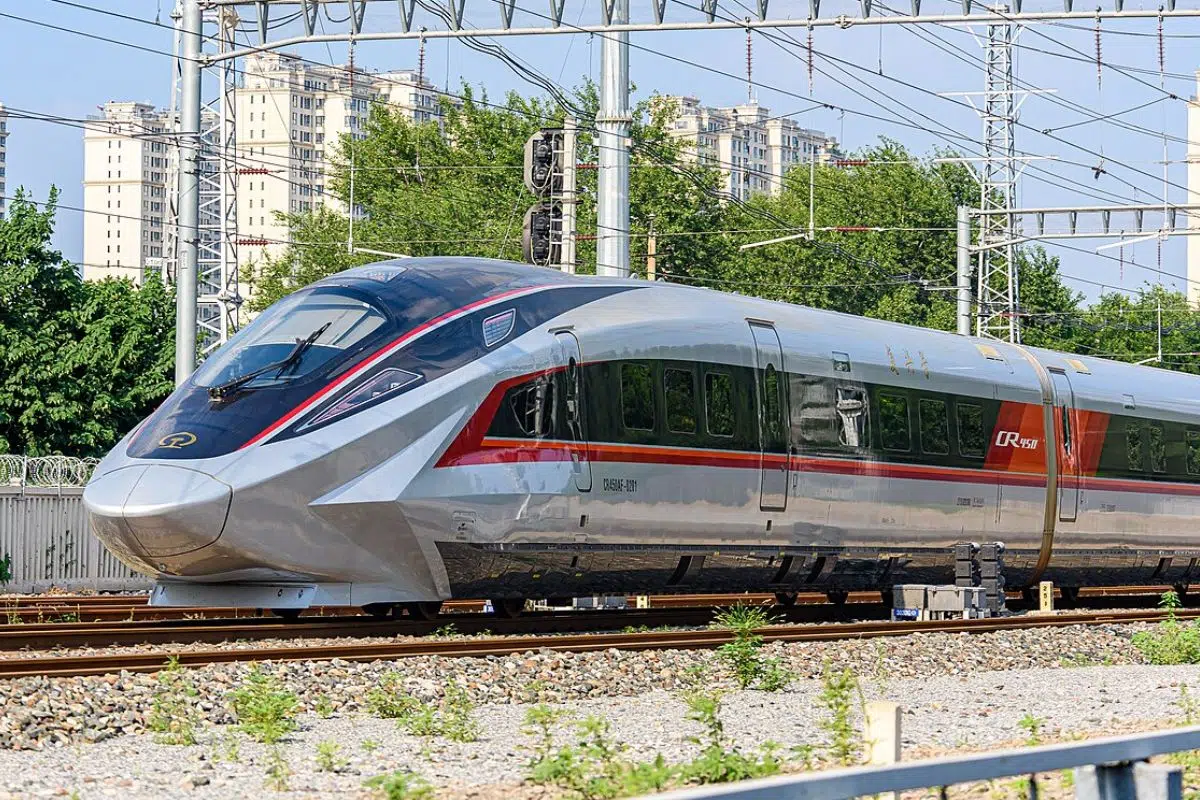 15 fois le réseau TGV français ! Voici comment en 50 ans la Chine est devenue la superpuissance du train 15 fois le réseau TGV français ! Voici comment en 50 ans la Chine est devenue la superpuissance du train